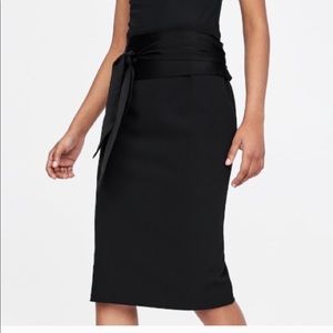 NWT Zara Black Pencil Skirt with Bow Detail